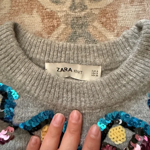 Zara Gray Sweater with Sequin Accents - Picture 3 of 3